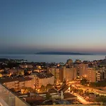 Luxury To Sea-sea&city View * Makarska