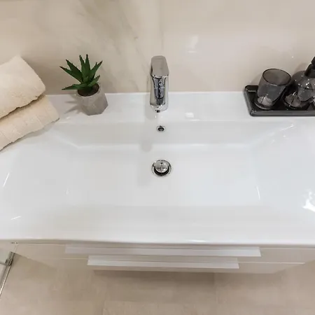 Luxury To Sea-sea&city View Makarska