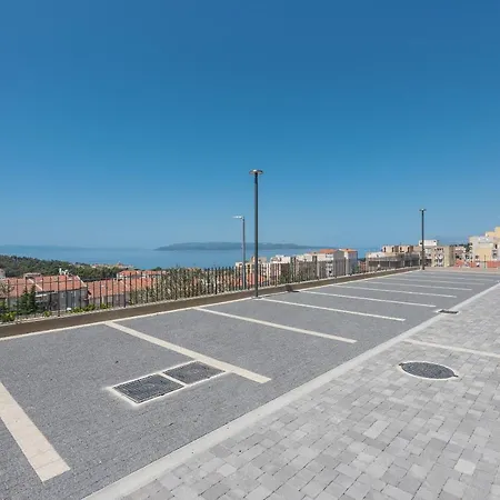 Luxury To Sea-sea&city View * Makarska
